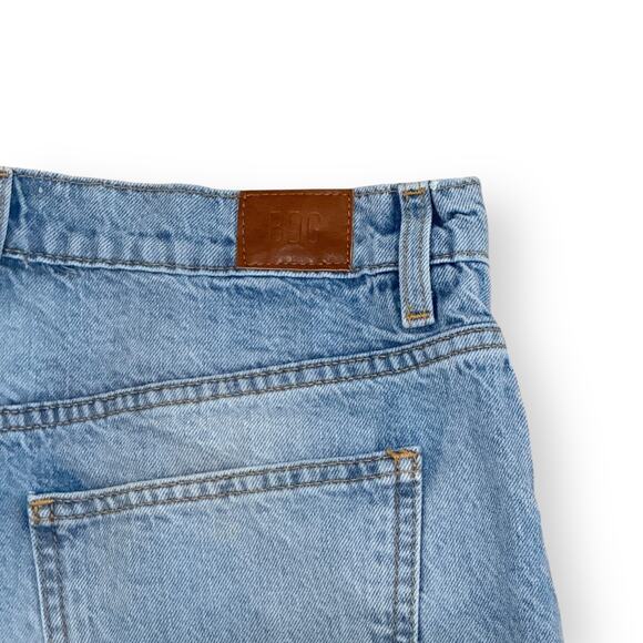 BDG Shorts Womens 30 Blue Denim Super High Rise Cheeky Frayed Urban Outfitters - Picture 6 of 9